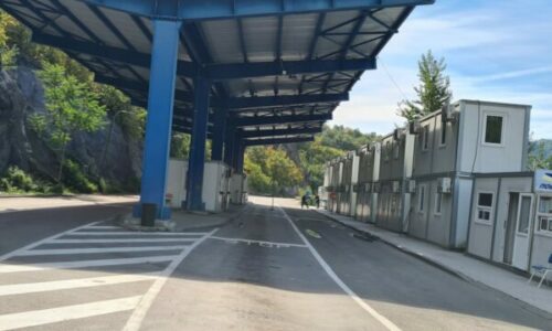 Sot protestohet në pikën kufitare të Jarinjës në territorin serb, do të bllokohet rruga për dy orë