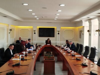 Nesër mbildhet Kryesia e Kuvendit