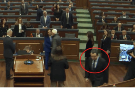 Seanca për Epopenë e UÇK’së, Kurti s’i flet Osmanit