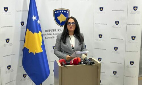 LDK inicion seancë të jashtëzakonshme për çmimin e lartë të naftës