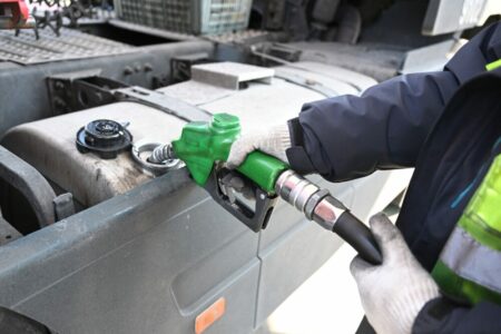 Shtrenjtohet sërish nafta në Kosovë