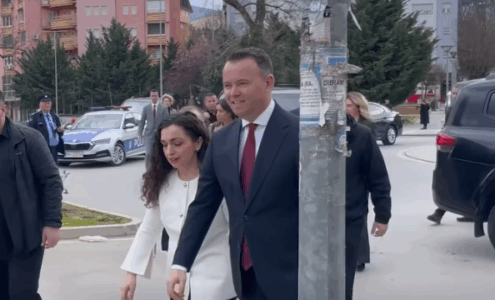 Heshti për përplasjet me Kurtin e çështjen e rikandidimit të saj, Osmani i shkon Pecit në Mitrovicë