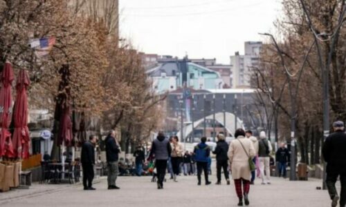 Ligji për të huajt – Fillon mbledhja e të dhënave për serbët që kanë nevojë për regjistrim të vendbanimit në Kosovë