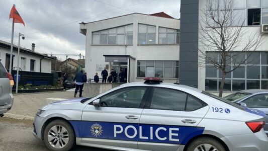 Dyshime për ndryshim të pronësisë së aksioneve në biznese, policët hetues zbarkojnë në ARBK