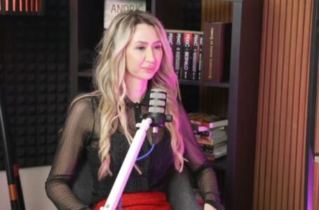 Videot erotike që tronditën Malin e Zi | Mirjana Pajkovic themelon partinë e saj: Do të quhet SEKS!