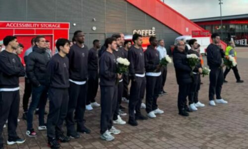 Lojtarët portugezë të PSG-së bëjnë homazhe për Diogo Jotan në “Anfield”