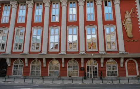 Ministria e Drejtësisë së RMV: Provimi i jurisprudencës jepet sipas ligjit