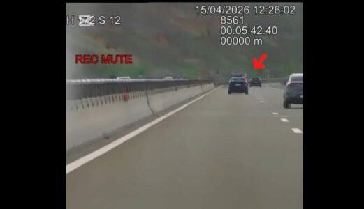 U kap duke vozitur 182km/h me veturë pa regjistrim, dënohet rëndë shoferi
