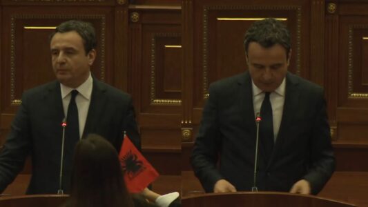 Deputetja e PDK-së ia largon flamurin kombëtar Kurtit gjatë fjalimit në Kuvend
