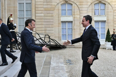 Kaloi një javë, Macron nuk e përmendi fare takimin me Kurtin