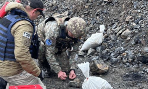 Ushtarë nga Austria, Italia dhe Rumania trajnohen për asgjësimin e mjeteve shpërthyese, KFOR jep detaje