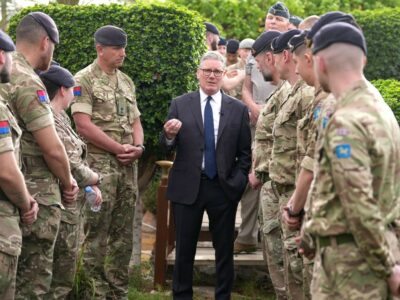 Starmer: Ka shumë punë për të bërë në Ngushticën e Hormuzit