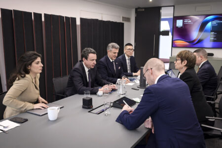 Kurti takohet me presidenten e BERZh-it, i thotë ta vazhdojnë mbështetjen për sektorin privat