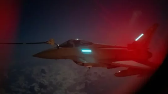 Ministria e Mbrojtjes: Mbretëria e Bashkuar rrëzoi disa dronë iranianë