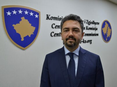 Mbi 1 milion euro pasuri paluajtshme: Publikohet deklarimi i pasurisë së kryetarit të KQZ-së, Kreshnik Radoniqi