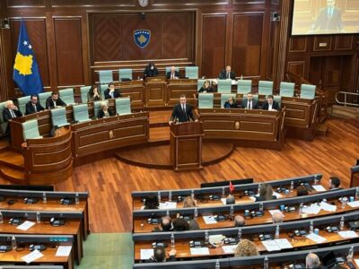 Mblidhet Qeveria – mbahet edhe seancë e jashtëzakonshme