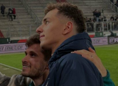 Kundërshtarë në fushë, dy yjet e Kosovës bëhen bashkë pas ndeshjes