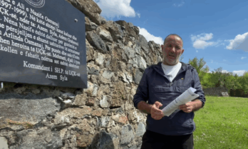 OVL-UÇK në Has largon një pllakë e cila thonë se është vendosur nga Azem Syla: U bë pa konsultim, s’respektoi procedurat