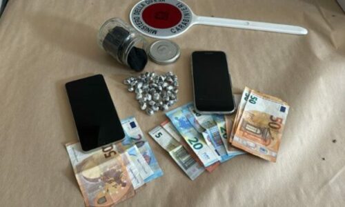 19-vjeçari shqiptar kapet duke trafikuar kokainë në Itali, lëvizjet e dyshimta me makinë e tradhtuan