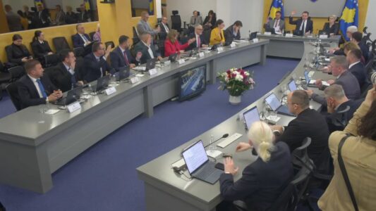 Qeveria miraton projektligjin për Shtetësinë, e prek edhe diasporën